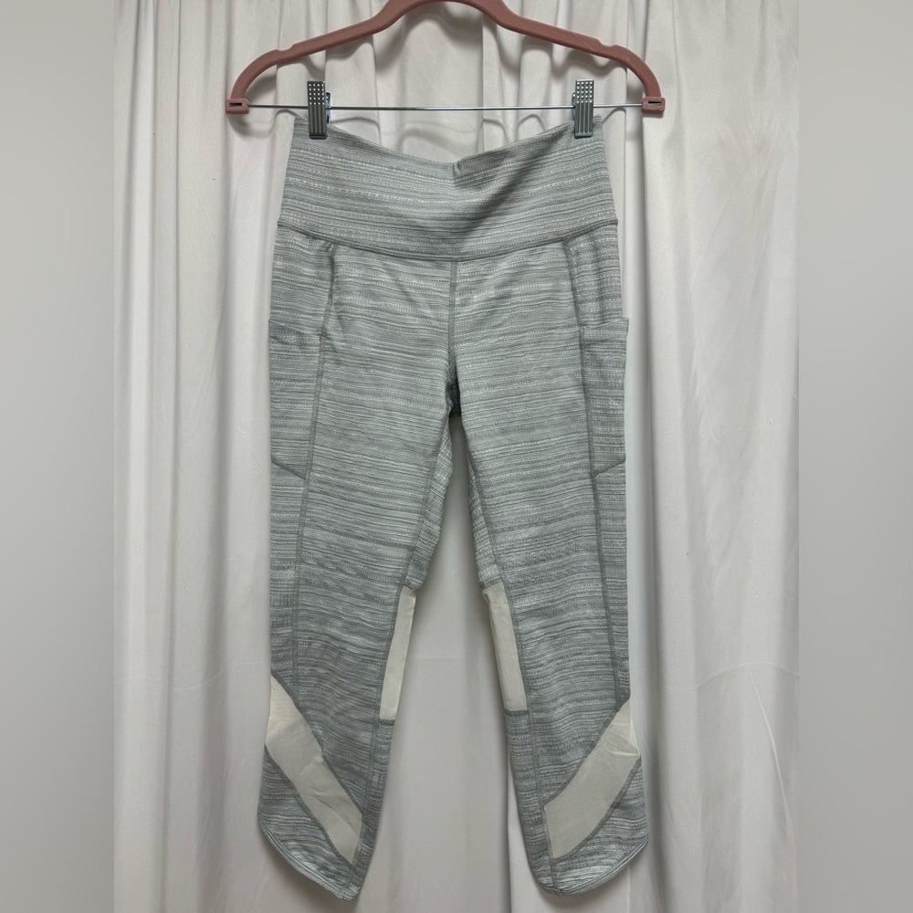 Athleta Cropped Leggings